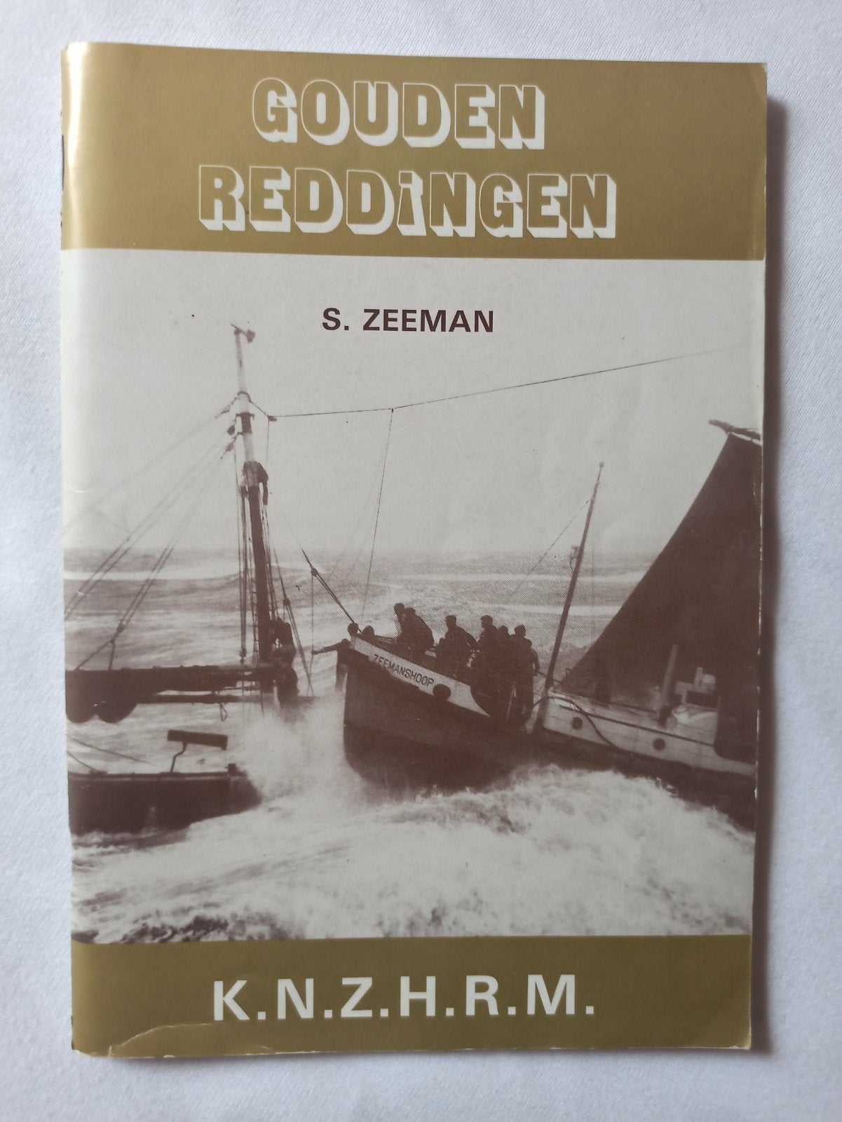 Gouden Reddingen  K.N.Z.H.R.M. door S. Zeeman, Verzamelen, Ophalen of Verzenden, Boek of Tijdschrift