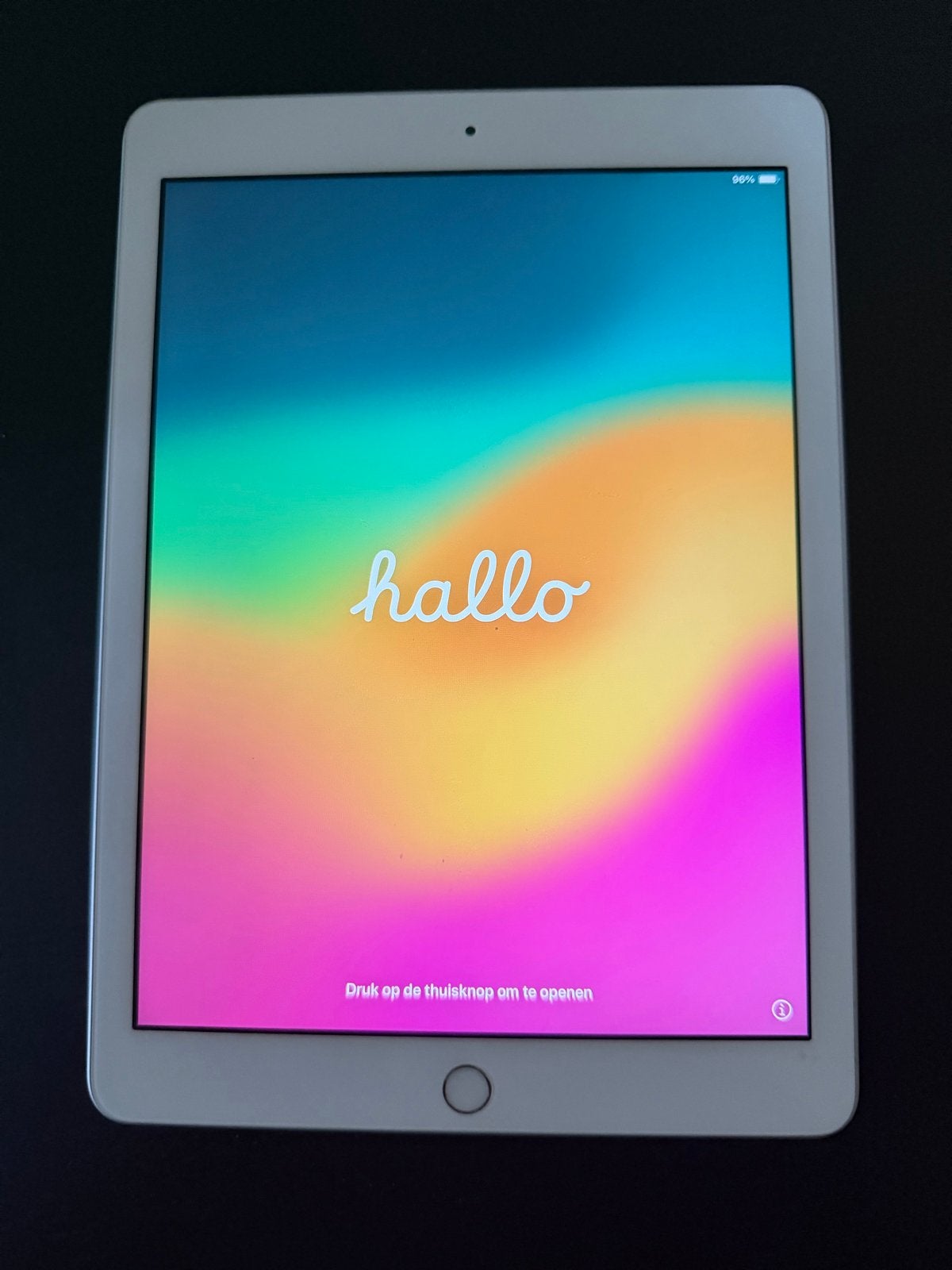 2018 Apple iPad (6e generatie) 32GB Wi-Fi Zo goed als nieuw, Computers en Software, Apple iPads, 9 inch, 32 GB, Apple iPad, Wit