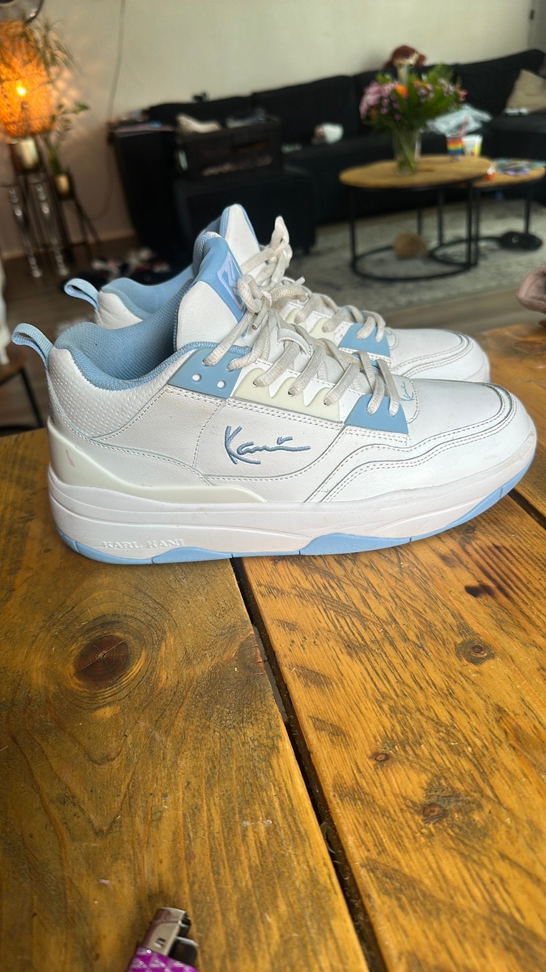 Karl kani 43 valt als 42, Kleding | Dames, Ophalen, Zo goed als nieuw, Sneakers of Gympen