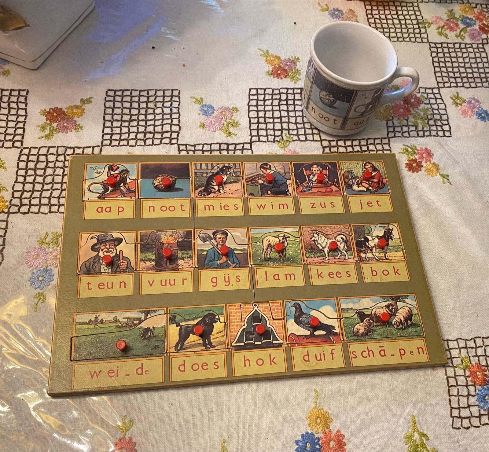 Educatief Aap Noot Mies  gezellig leesplankje/puzzel + beker, Ophalen of Verzenden