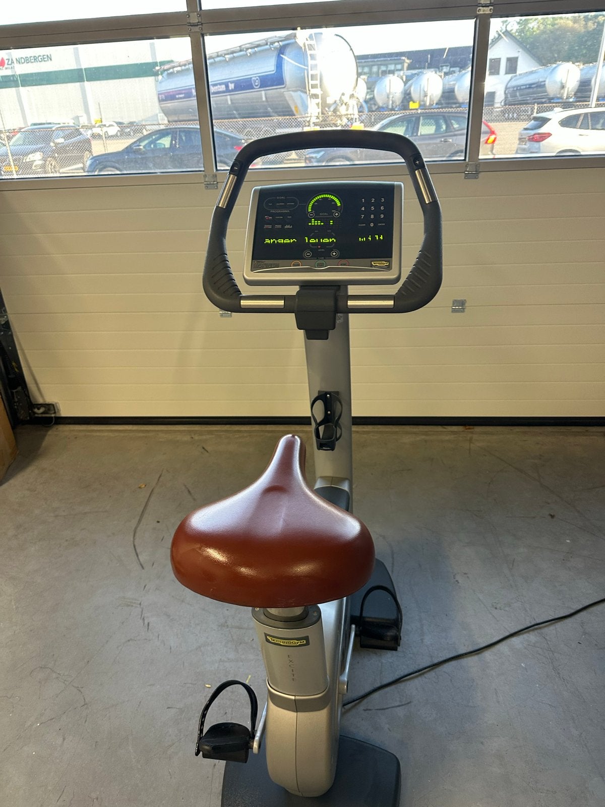 Technogym Bike Excite 700i LED - Hometrainer, Ophalen of Verzenden, Gebruikt, Benen