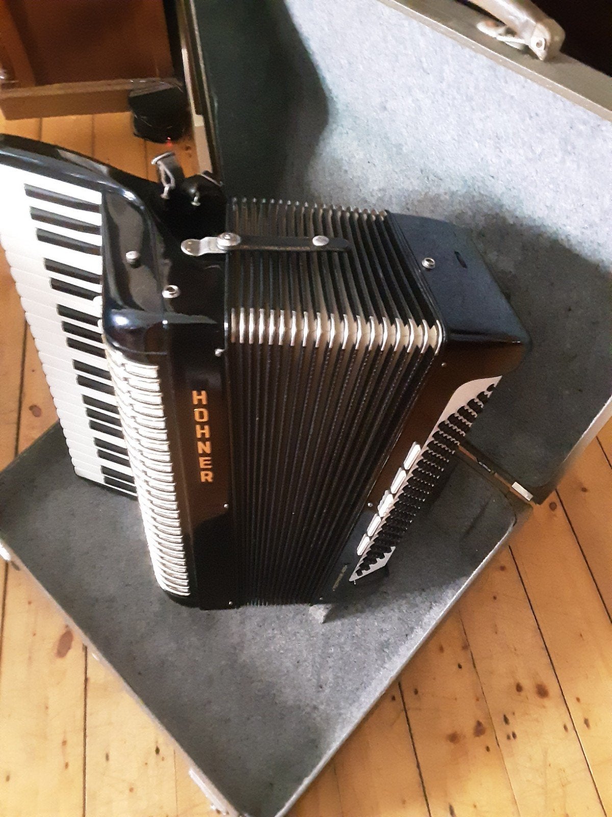 Hohner Polyphonic 400 accordeon -  zwart  -, Ophalen, Gebruikt, Toetsaccordeon, Hohner