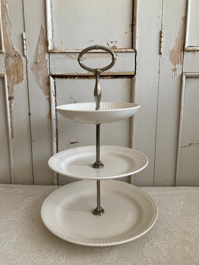 Brocante Porseleinen Etagere / Boch / 3 laags, Gebruikt, Overige typen, Ophalen of Verzenden, Overige stijlen