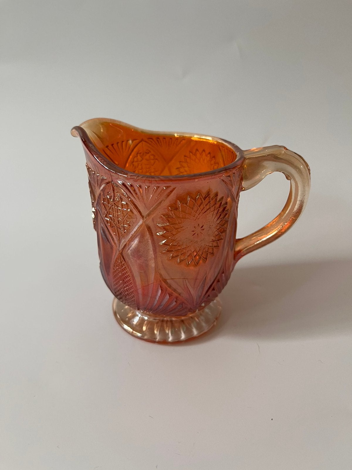 Antiek Imperial Marigold Carnival Glass kannetje, Antiek en Kunst, Antiek | Servies los, Ophalen of Verzenden