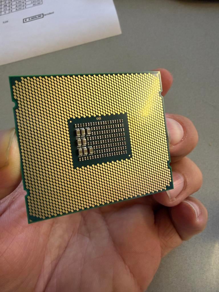 Partij 6 x intel XEON E5-2640V4 - 10 Cores 20 Threads, Computers en Software, Processors, Zo goed als nieuw, 10-core, 3 tot 4 Ghz