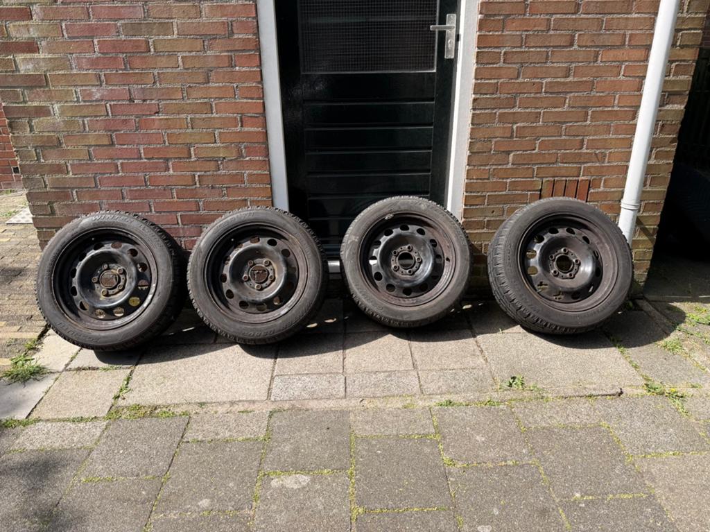 BMW winterset - 205/55/16, Ophalen