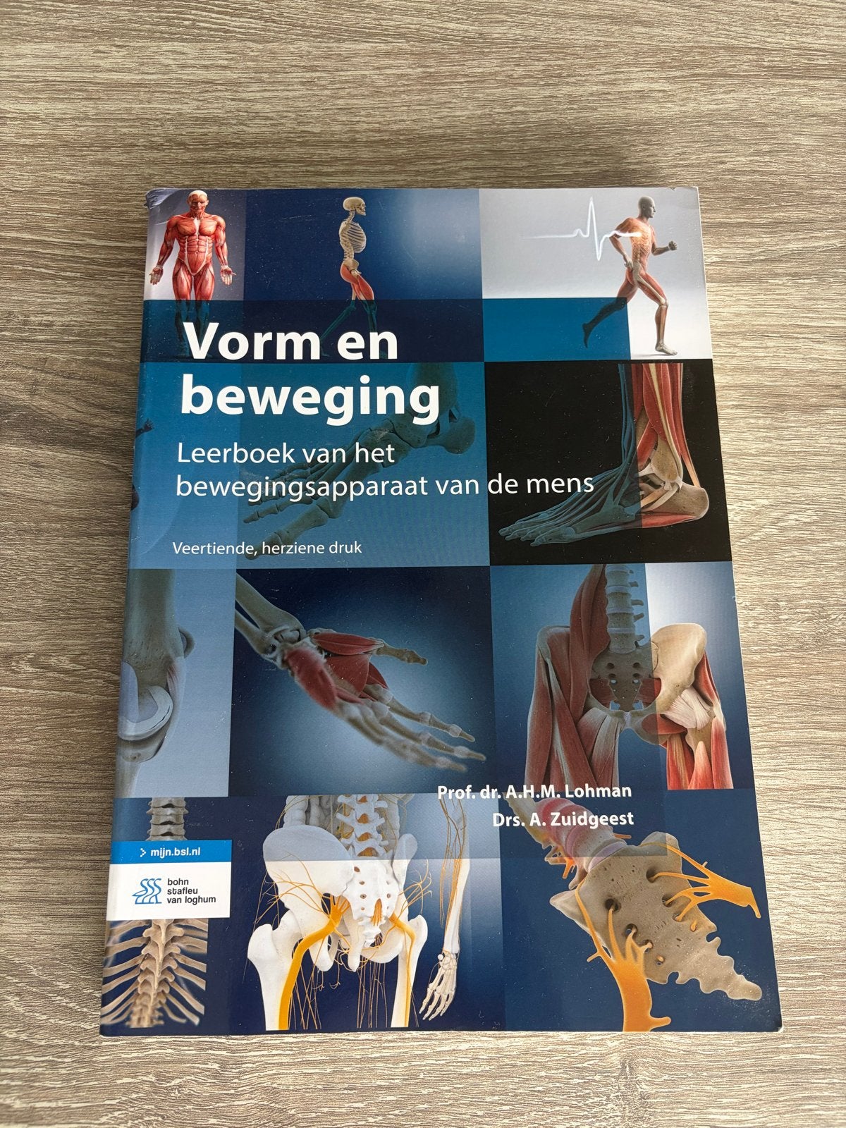 Vorm en beweging - Leerboek bewegingsapparaat mens, Boeken, Studieboeken en Cursussen, Ophalen of Verzenden, Beta, Gelezen, HBO