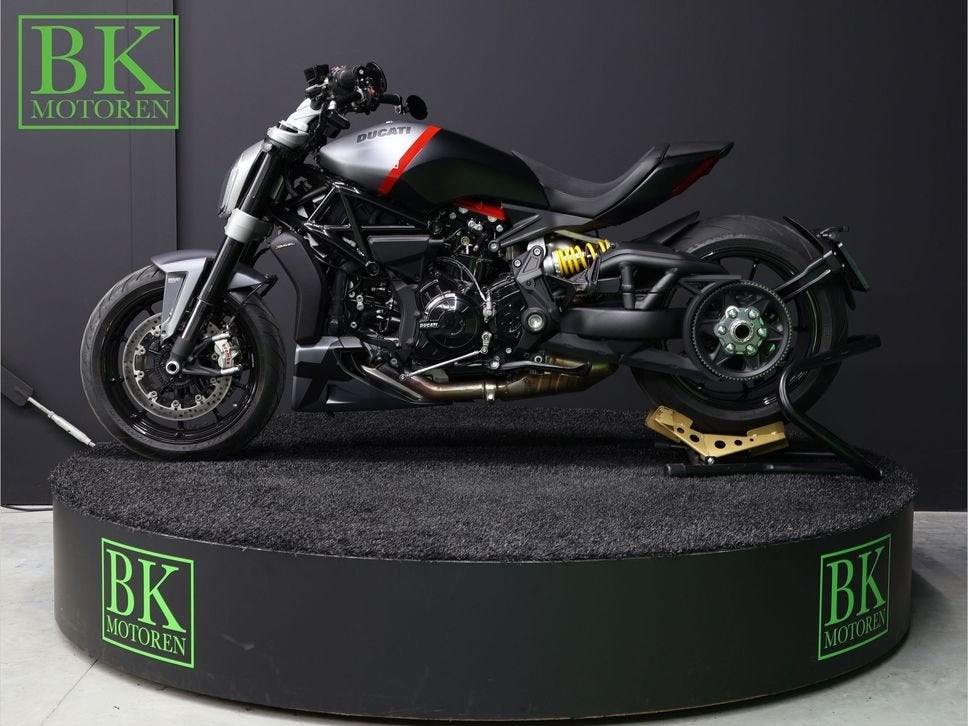 DUCATI XDIAVEL BLACK STAR | Uniek - 50st. Gelimiteerd!, DUCATI, 2 cilinders, Motorrijbewijs A, Bedrijf
