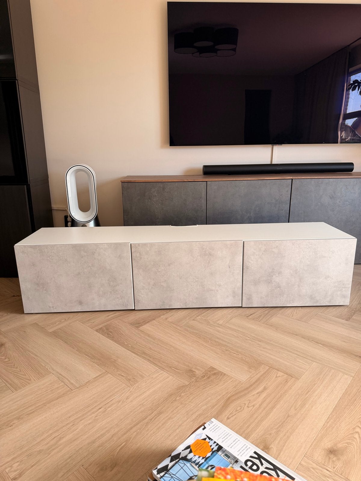 IKEA Besta Kastje - Goede Staat, Kunststof, 150 tot 200 cm, Ophalen of Verzenden, Zo goed als nieuw