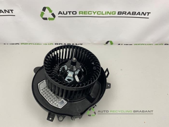 Kachel Ventilatiemotor van een Volkswagen Tiguan, Gebruikt, -, -, Ophalen of Verzenden