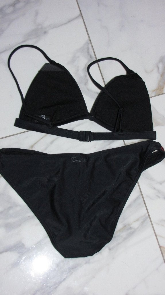36 PROTEST zwarte bikini, Ophalen of Verzenden, Zo goed als nieuw, Zwart, Bikini