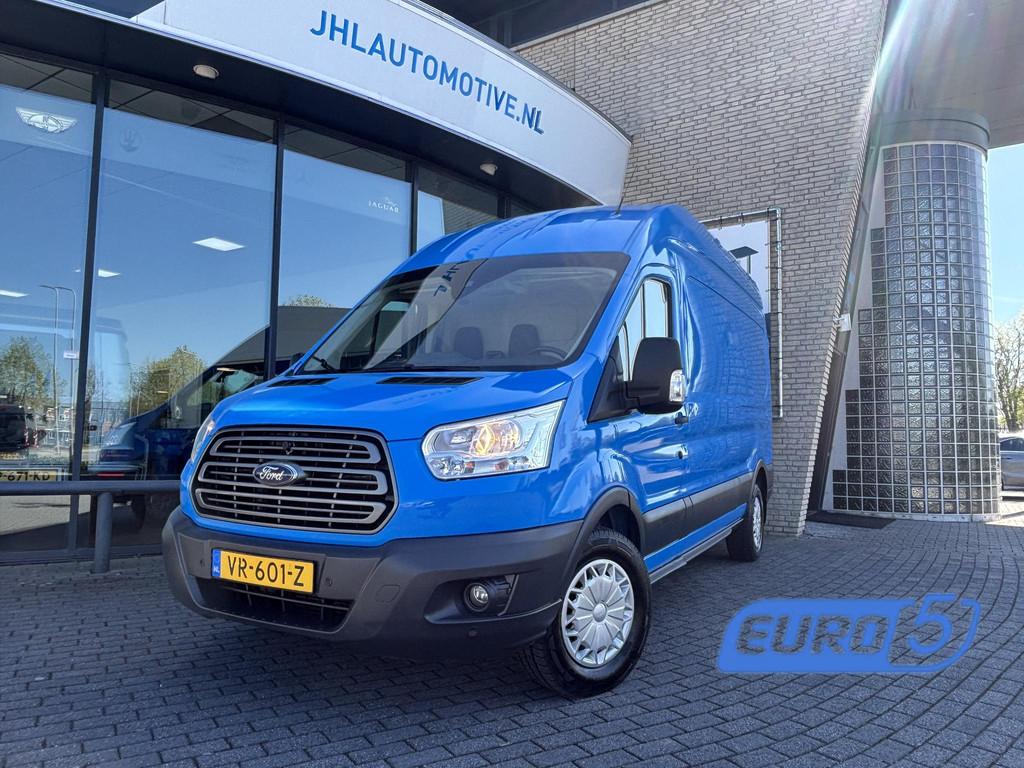 Ford Transit 350 2.2 TDCI L2H3*A/C*CRUISE*NAVI*HAAK*CAM*, Auto's, Bestelauto's, 13 km/l, Euro 5, Gebruikt, Zwart
