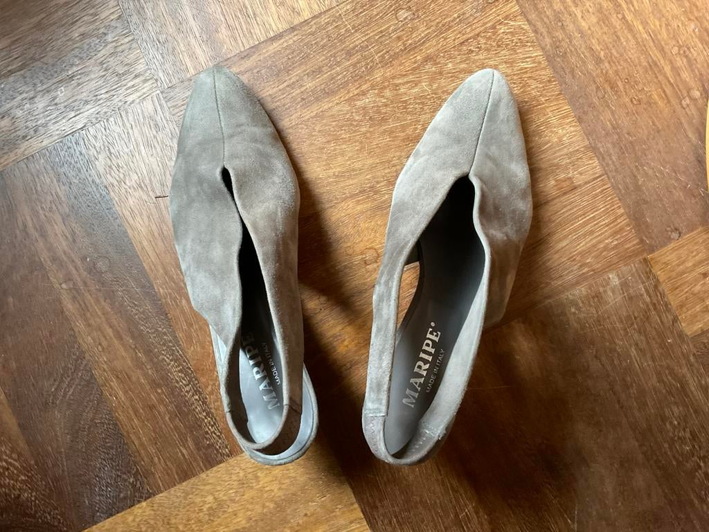 Pumps Maripe 39,5 grijs suede slingback, Verzenden, Zo goed als nieuw, Grijs