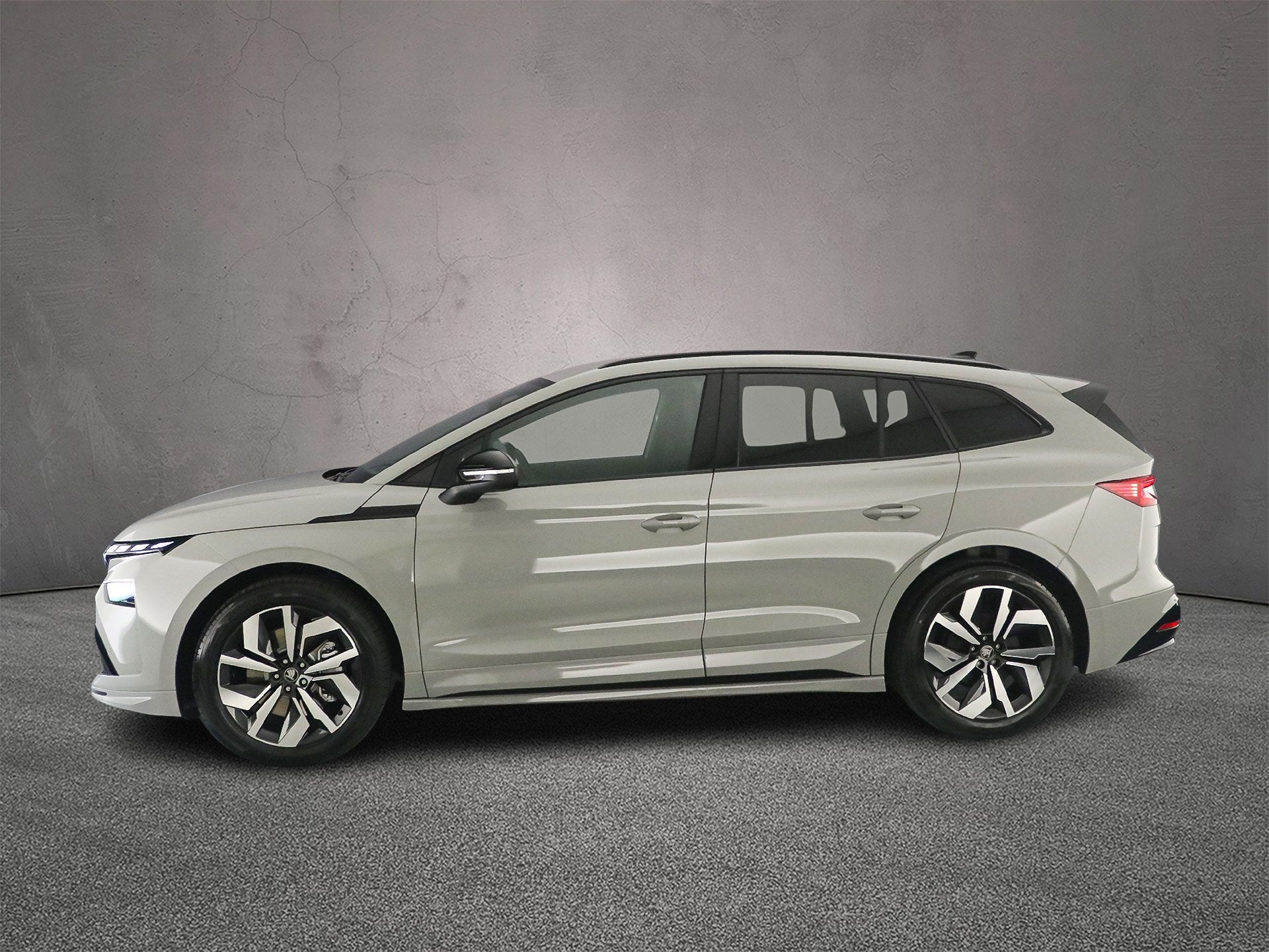 Skoda Enyaq, Auto's, Automaat, Achterwielaandrijving, 82 kWh, 2000 kg