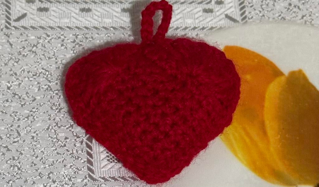 Sleutelhanger met gehaakt hart Handgemaakt, Ophalen, Nieuw