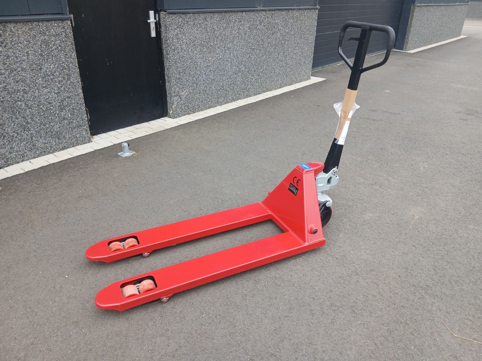 Nieuwe pompwagen 2500 kg - Vorklengte 1150 mm, Doe-het-zelf en Verbouw, 100 liter of meer, Ophalen, Nieuw, Transportkar