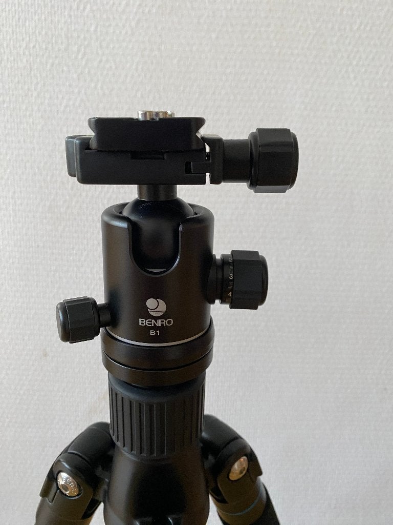 Benro C2692T carbon statief - Nieuwstaat, Audio, Tv en Foto, Fotografie | Statieven en Balhoofden, Zo goed als nieuw, Minder dan 150 cm