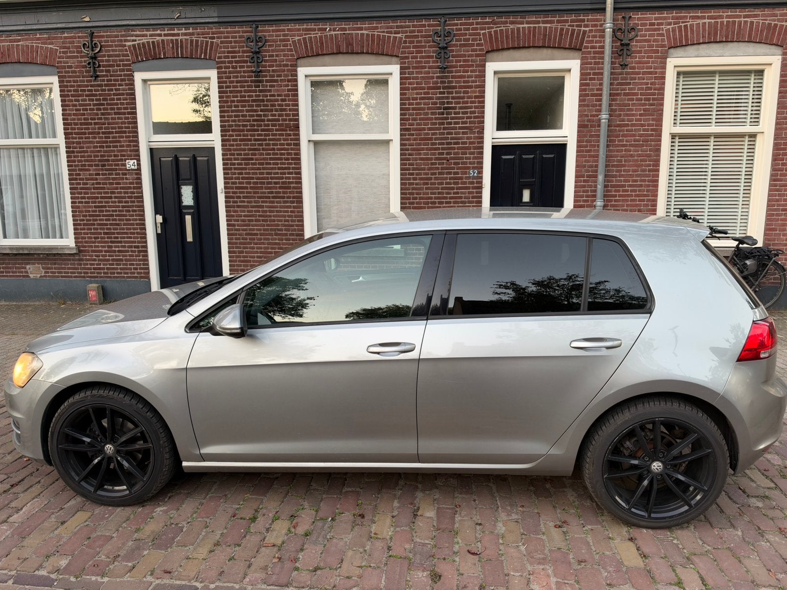 Volkswagen Golf 1.2 TSI 77KW 5D 2013 Grijs, Auto's, Voorwielaandrijving, Stof, 4 cilinders, 610 kg
