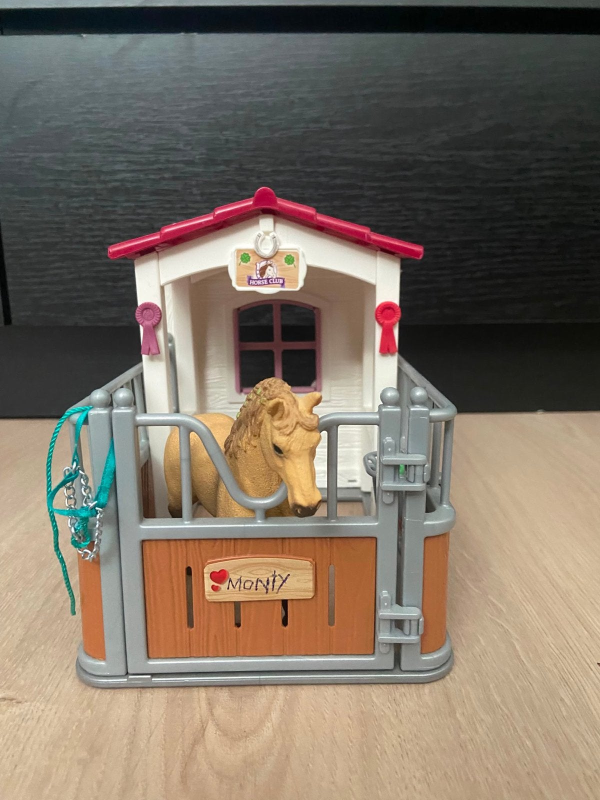 Schleich paard met stal - Monty, Verzenden, Gebruikt, Jongen of Meisje