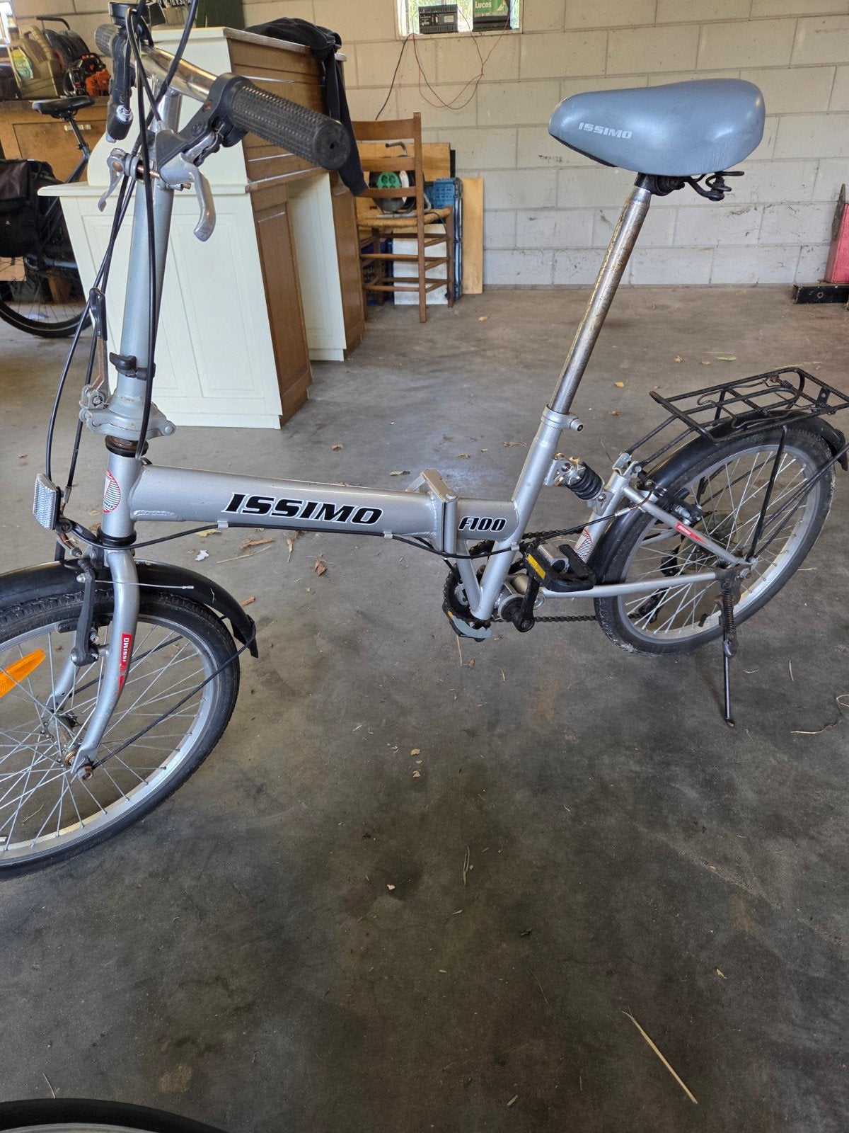 Issimo F100 vouwfiets - Compact en handig, 20 inch of meer, Gebruikt, Velgrem, Versnellingen