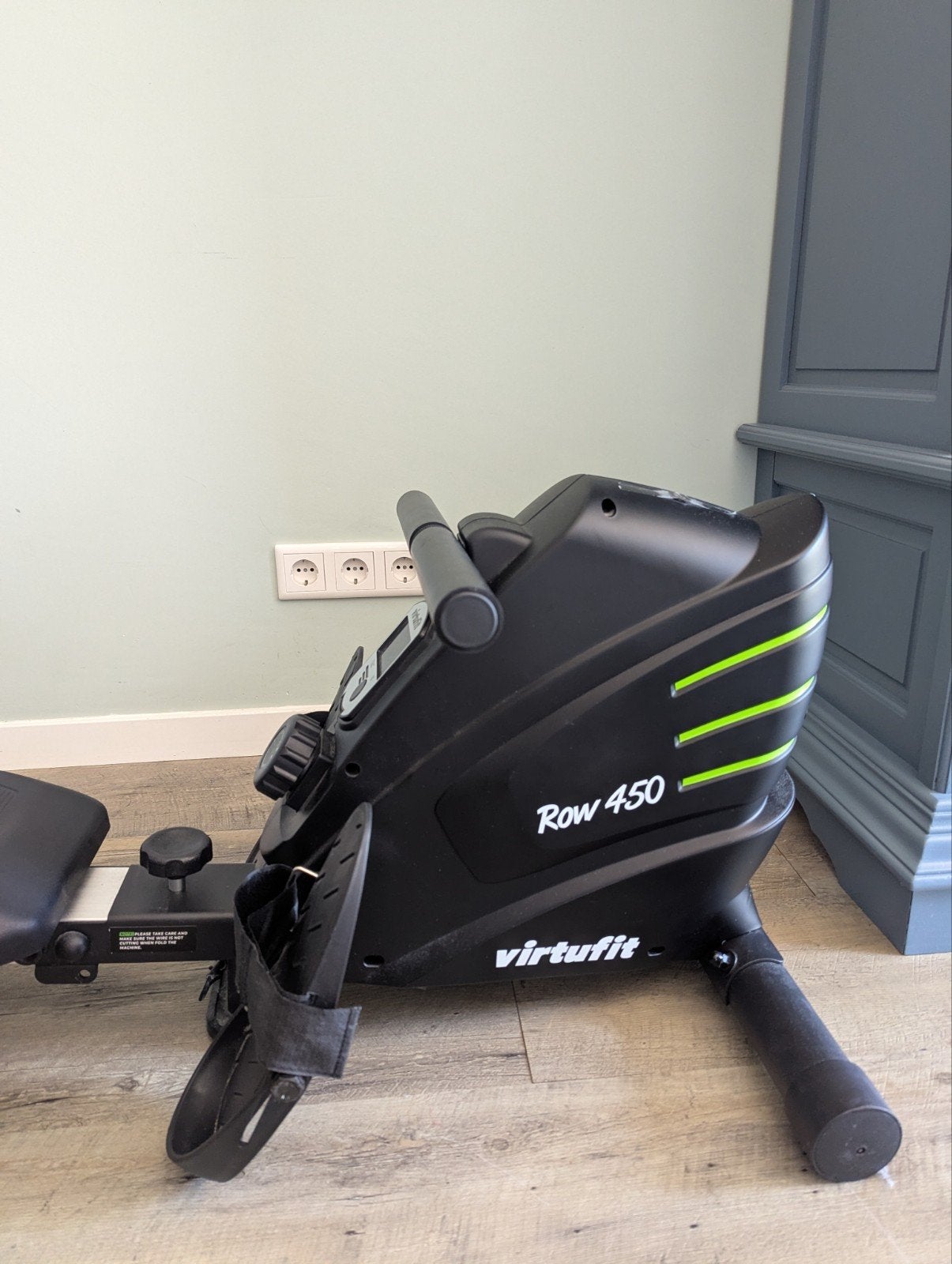 VirtuFit Row 450 Roeitrainer met universele vloermat, Ophalen, Zo goed als nieuw