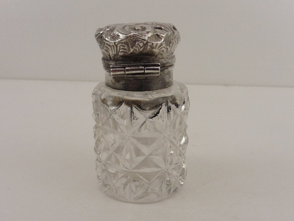 Parfumflesje met zilveren dop                           D134, Verzamelen, Gebruikt, ., Ophalen of Verzenden, .