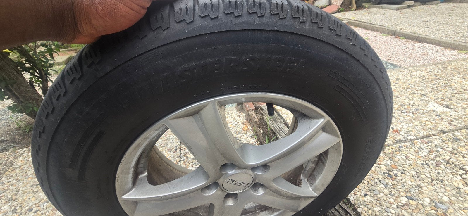 Winterbanden met velgen 215/65R16 - Anzio Wheels, Auto-onderdelen, Banden en Velgen, 16 inch, Banden en Velgen, Personenwagen