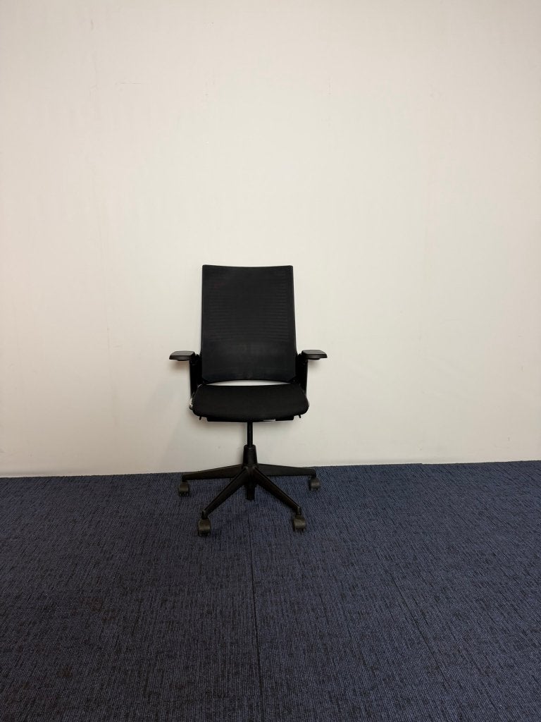 Bureaustoel Ahrend 2020 Extra Verta, nieuw zwart gestoffeerd, Ophalen, Gebruikt, Zwart, Bureaustoel
