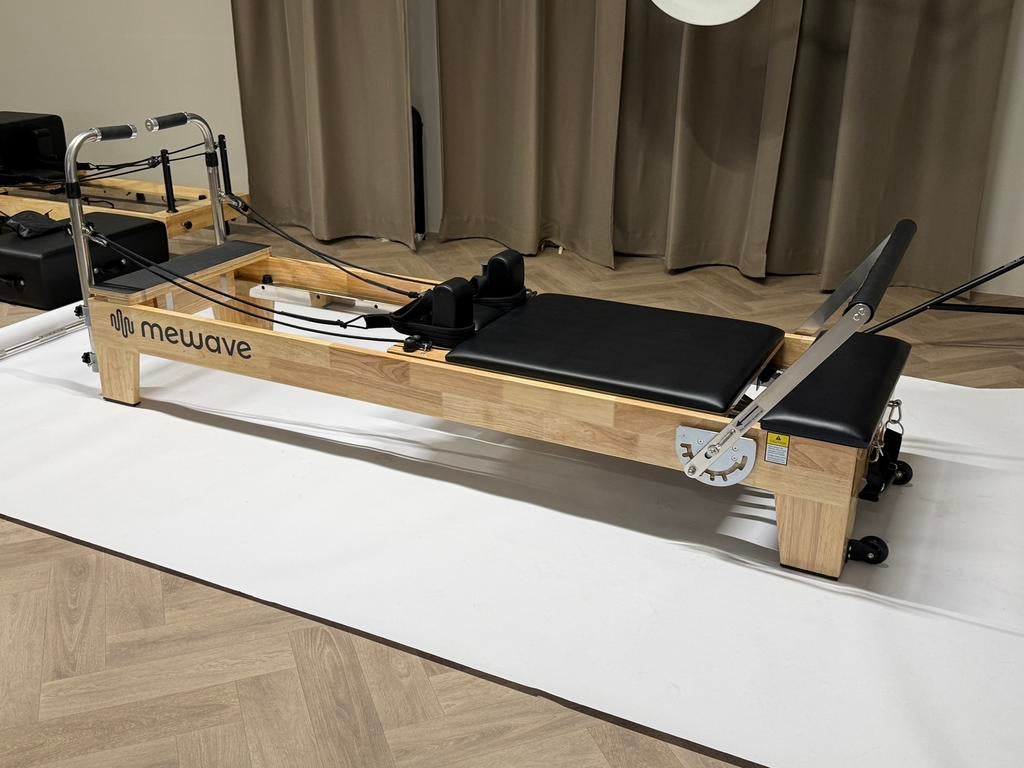 Pilates reformer - professioneel - hout - NIEUW, Sport en Fitness, Yoga en Pilates, Zo goed als nieuw, Ophalen of Verzenden