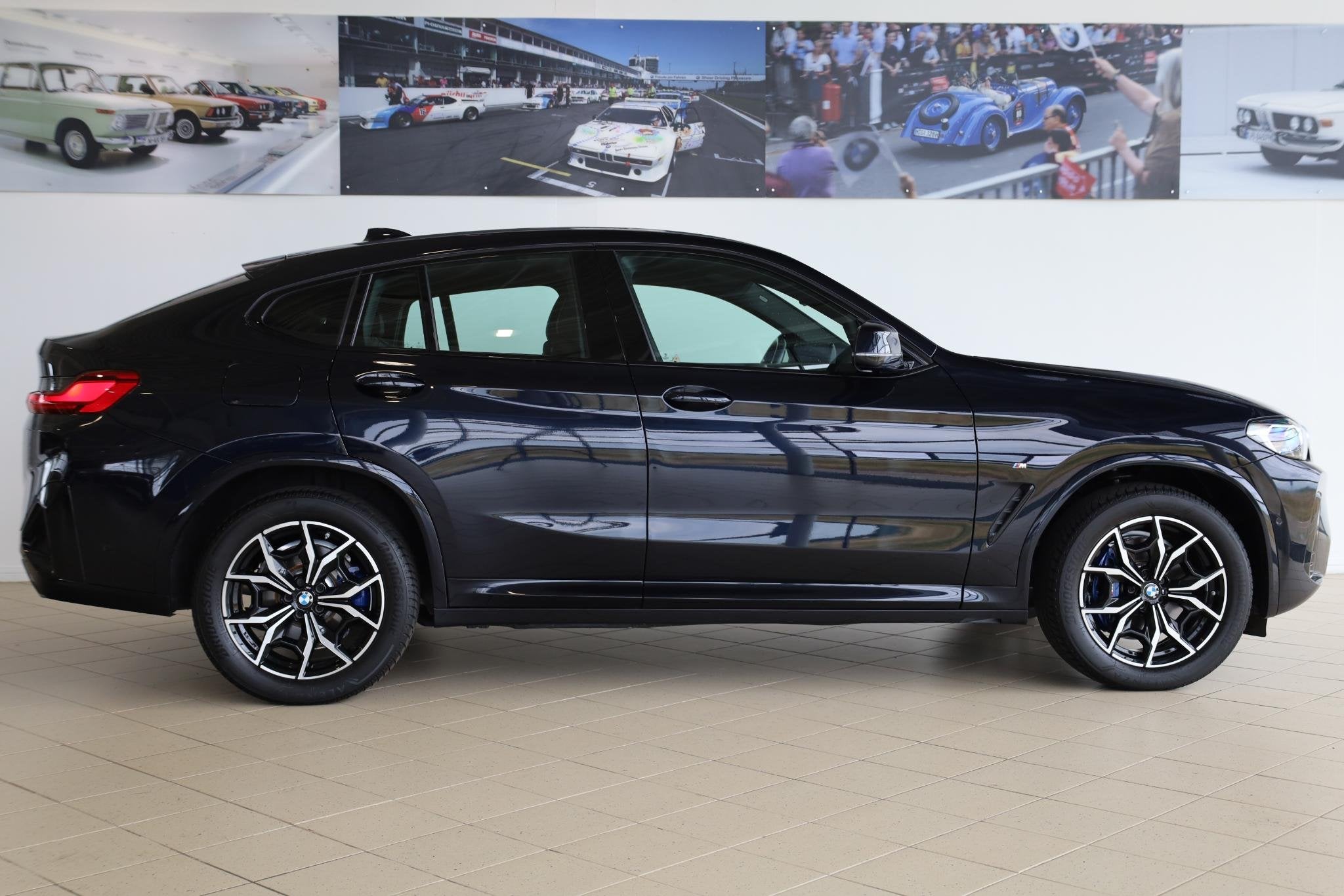 BMW X4 xDrive30i High Executive | M Sport | Head-Up Display, Auto's, 1998 cc, Gebruikt, 4 cilinders, Met garantie (alle)