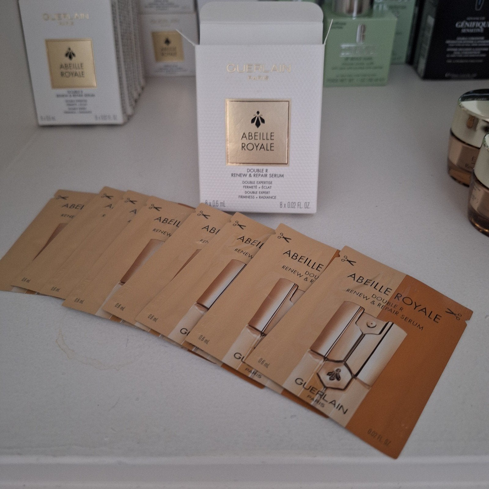 Guerlain Abeille Royale Double Renew & Repair Serum, Ophalen of Verzenden, Nieuw, Gehele gezicht