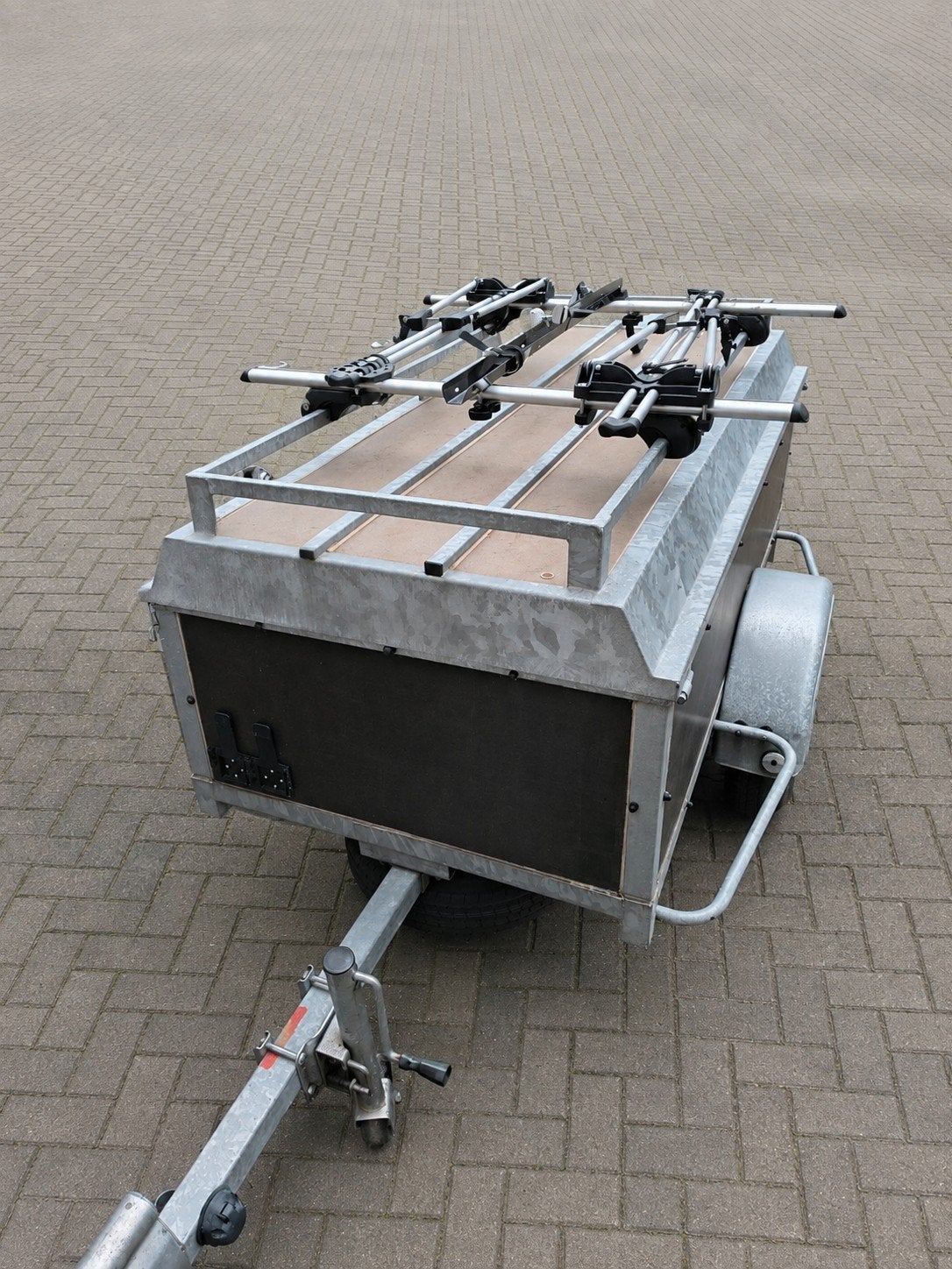 Stevige kar met fietsendragers (200x100 cm), Auto diversen, Aanhangers en Bagagewagens, Ophalen, Gebruikt