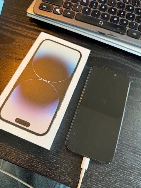 iPhone 14Pro black