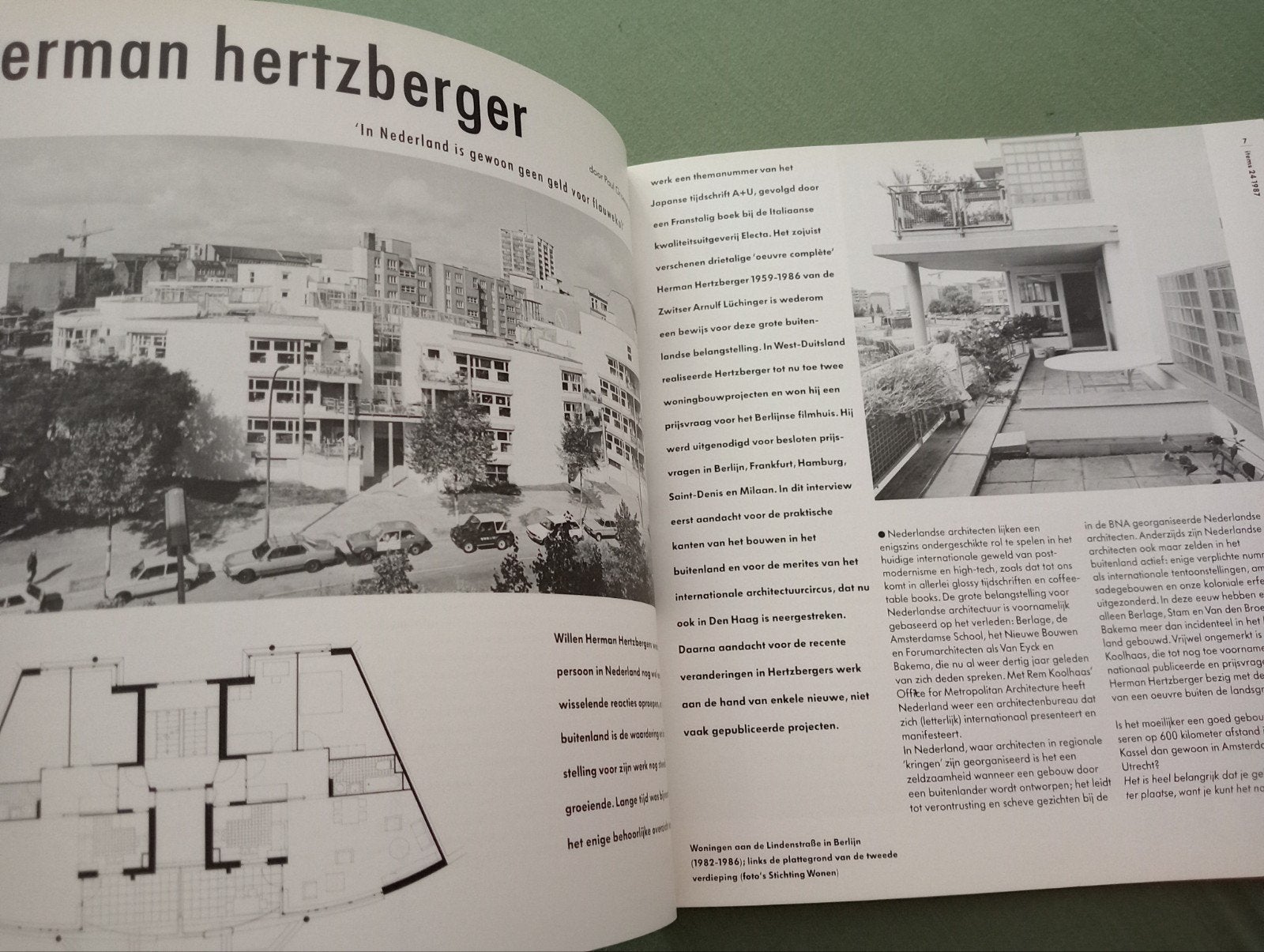 Items 24 - Tijdschrift voor vormgeving, Ophalen of Verzenden, Gelezen, Overige typen