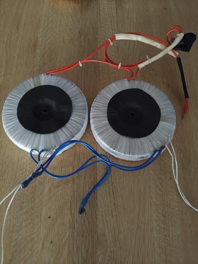 Ringkerntrafo's, Hobby en Vrije tijd, Elektronica-componenten, Ophalen of Verzenden, Gebruikt