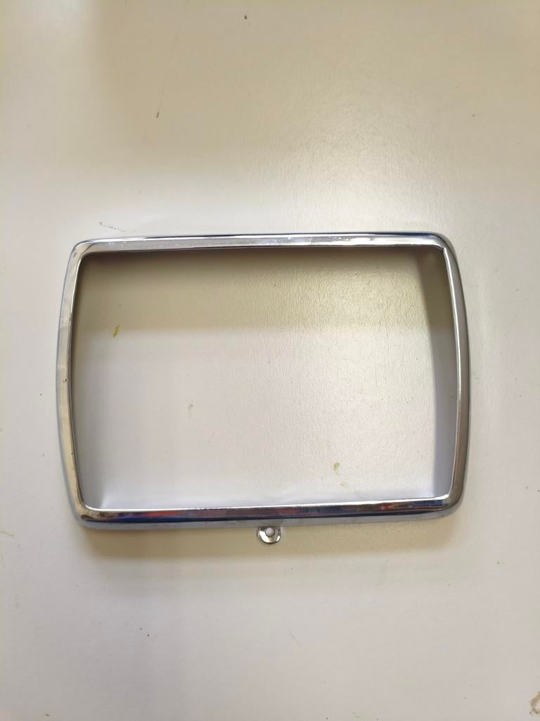 Verchroomde rand vierkante koplamp, Ophalen of Verzenden, Zo goed als nieuw, Koplamp