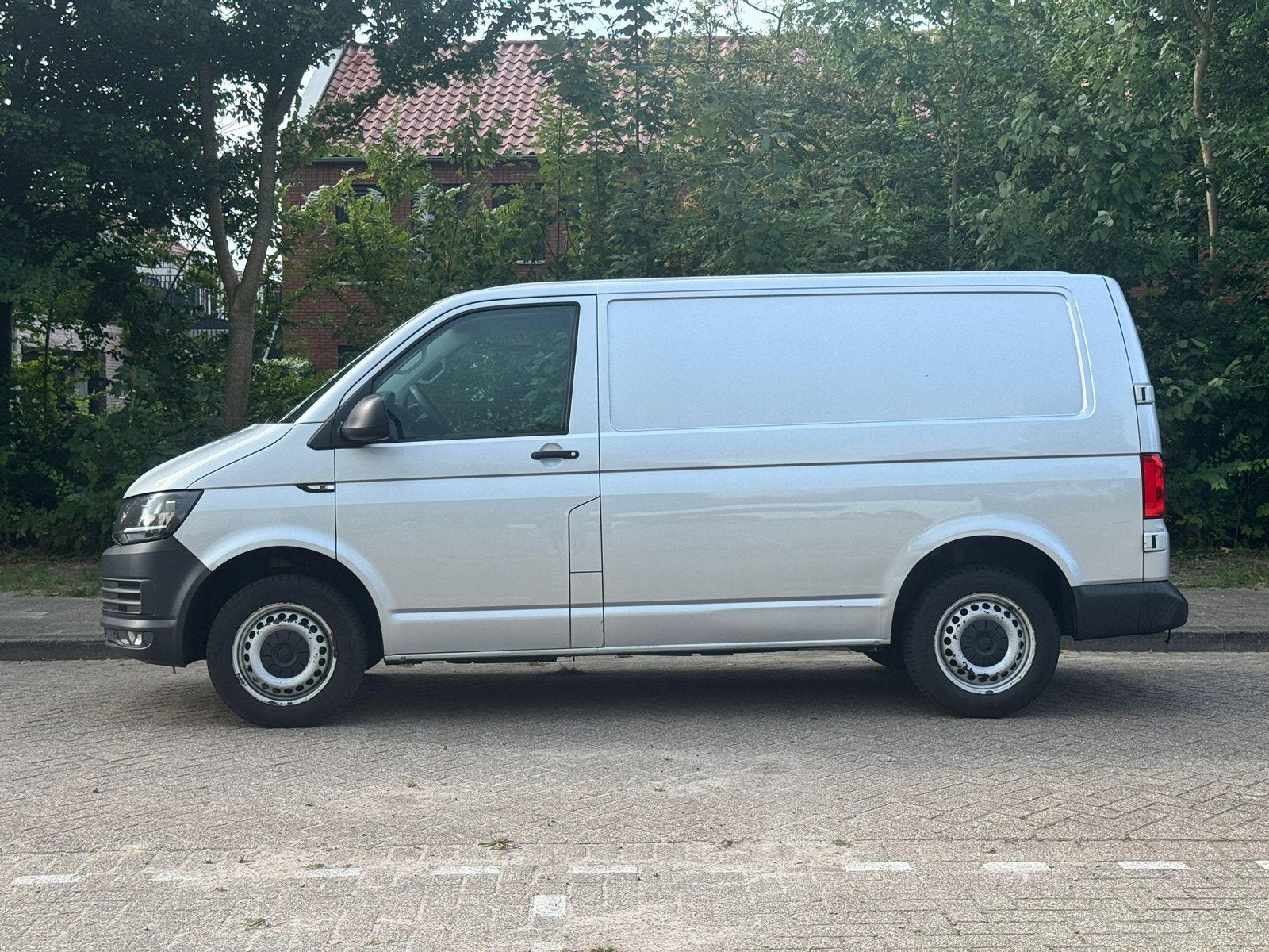 Volkswagen Transporter 2.0 D 75KW 2016, Voorwielaandrijving, 15 km/l, 4 cilinders, Volkswagen