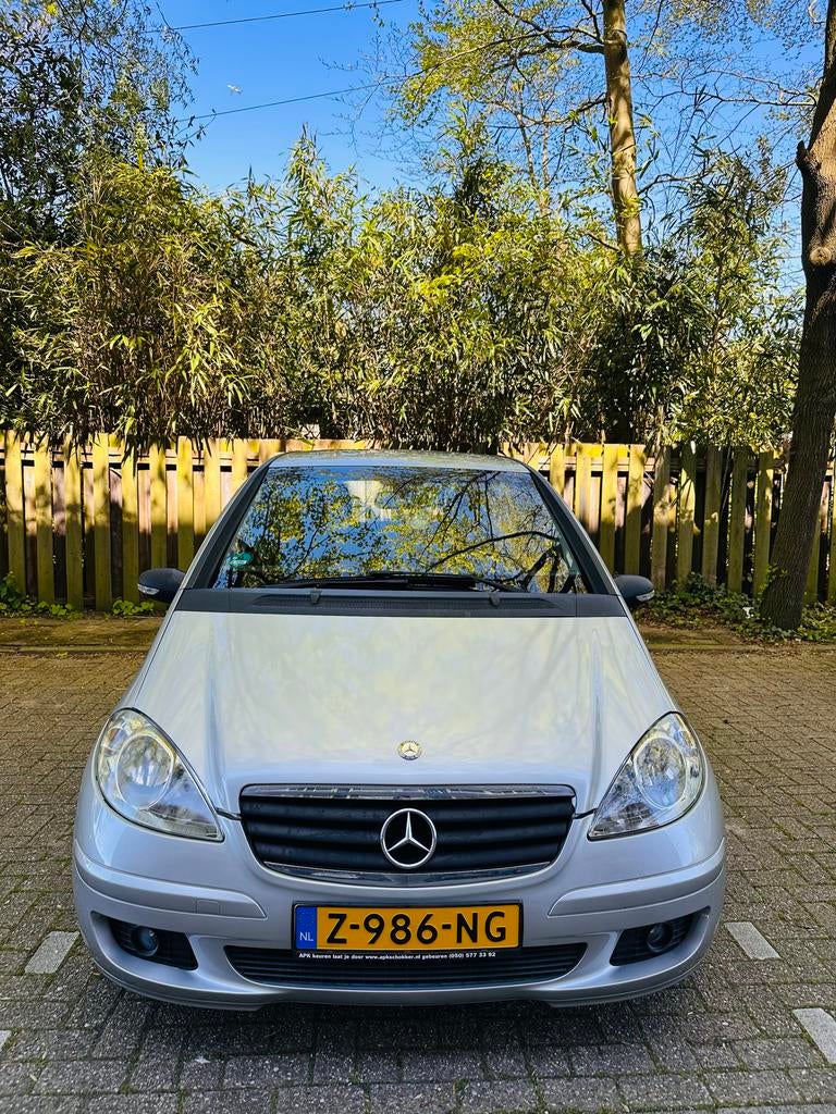 Mercedes-Benz A150 Automaat-112.800km-LMV-V.stoelen-Airco, Auto's, 15 km/l, 1498 cc, Zwart, Particulier