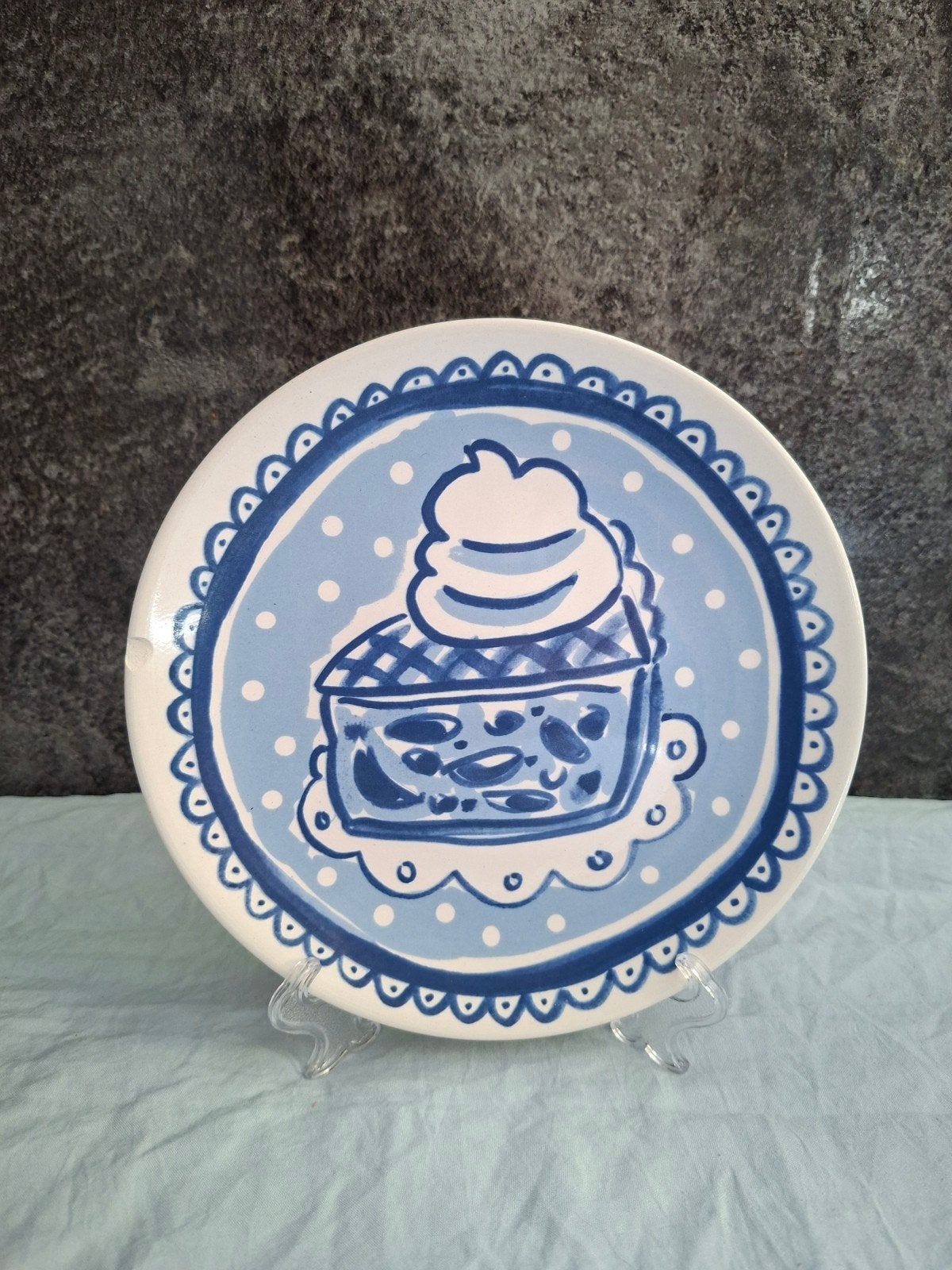 blond Amsterdam petit four bordje met schade, Ophalen of Verzenden, Gebruikt, Aardewerk, Bord(en)