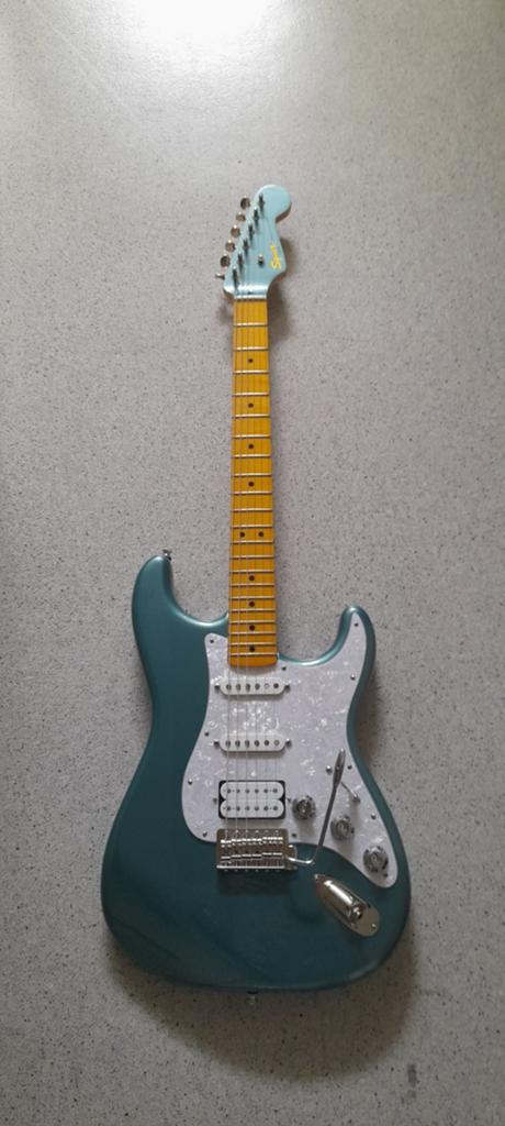 Squier Stratocaster  special run .., Muziek en Instrumenten, Verzenden, Gebruikt, Solid body, Fender