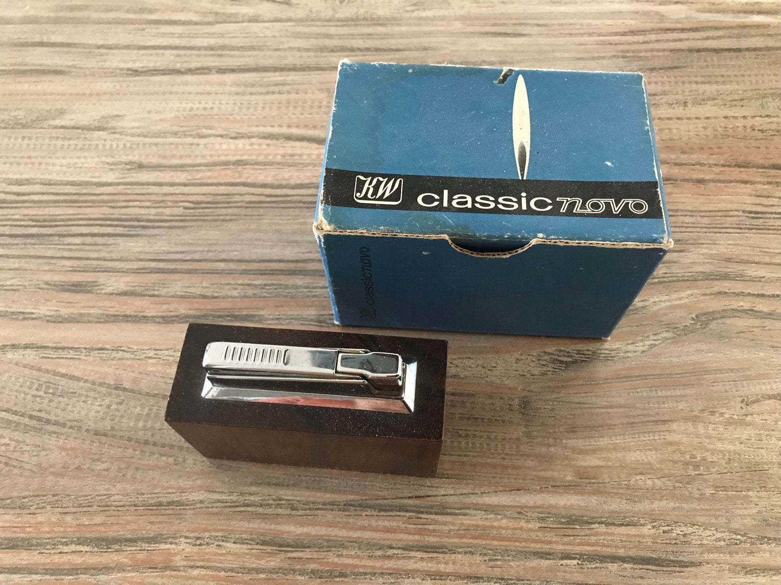 Vintage KW Classic Novo Tafel aansteker met doos, Ophalen of Verzenden, Gebruikt, Aansteker