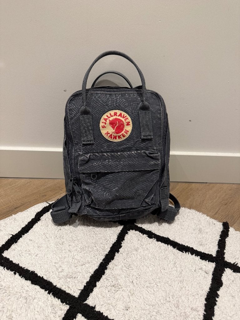 Heel goed grijs Fjallravne Kanken Kids Mini rugzak backpack, Gebruikt, Fjallraven, Tas, Grijs