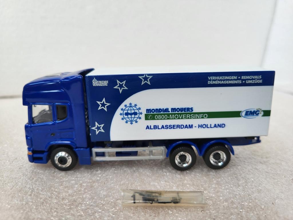 Schuco Scania Mondial Movers Limited Edition H0 1:87, Hobby en Vrije tijd, Modelauto's | 1:87, Ophalen of Verzenden, Zo goed als nieuw