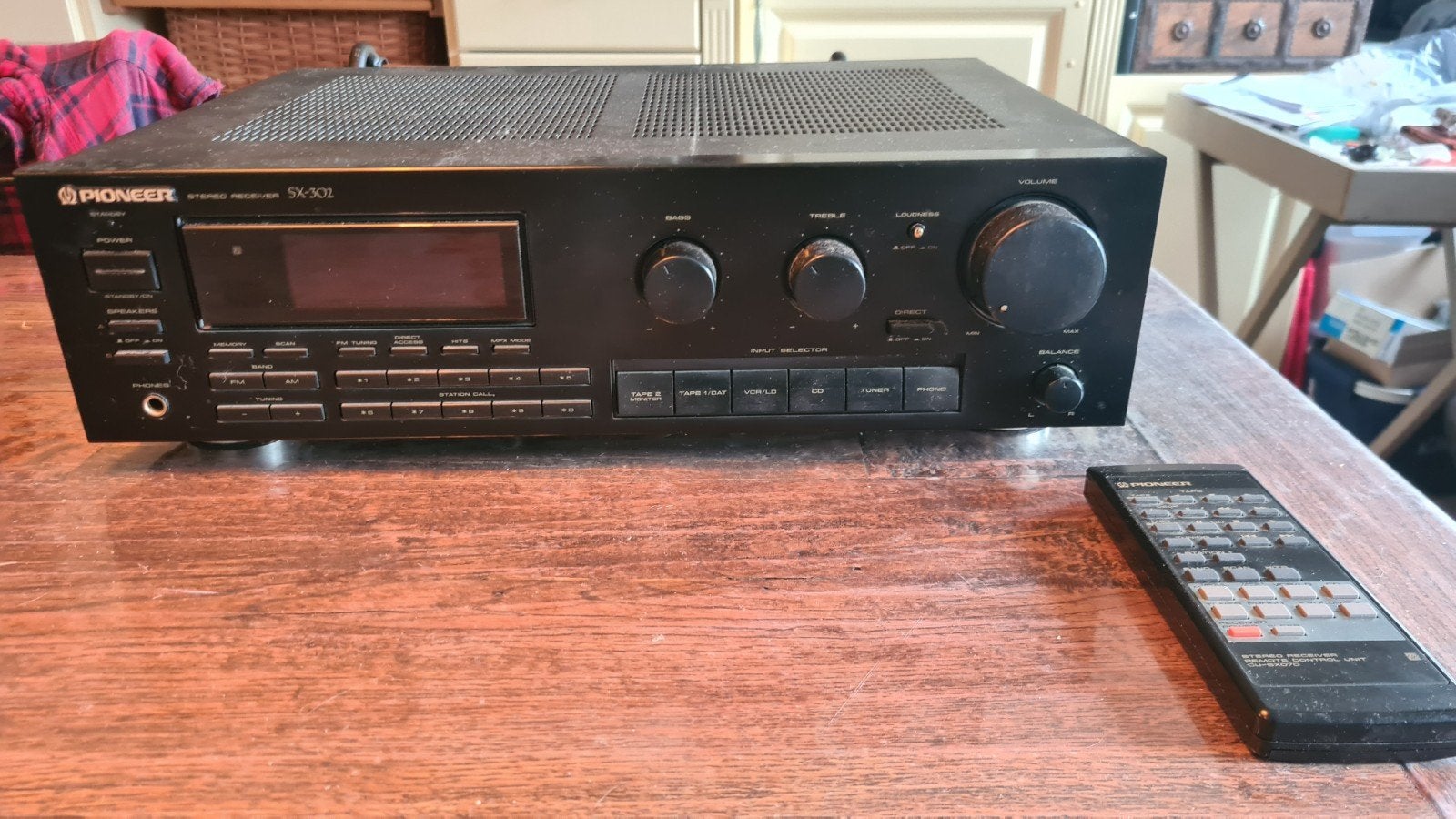 Pioneer SX-302 Stereo Receiver met afstandsbediening, Audio, Tv en Foto, Versterkers en Receivers, Ophalen, Gebruikt, 60 tot 120 watt