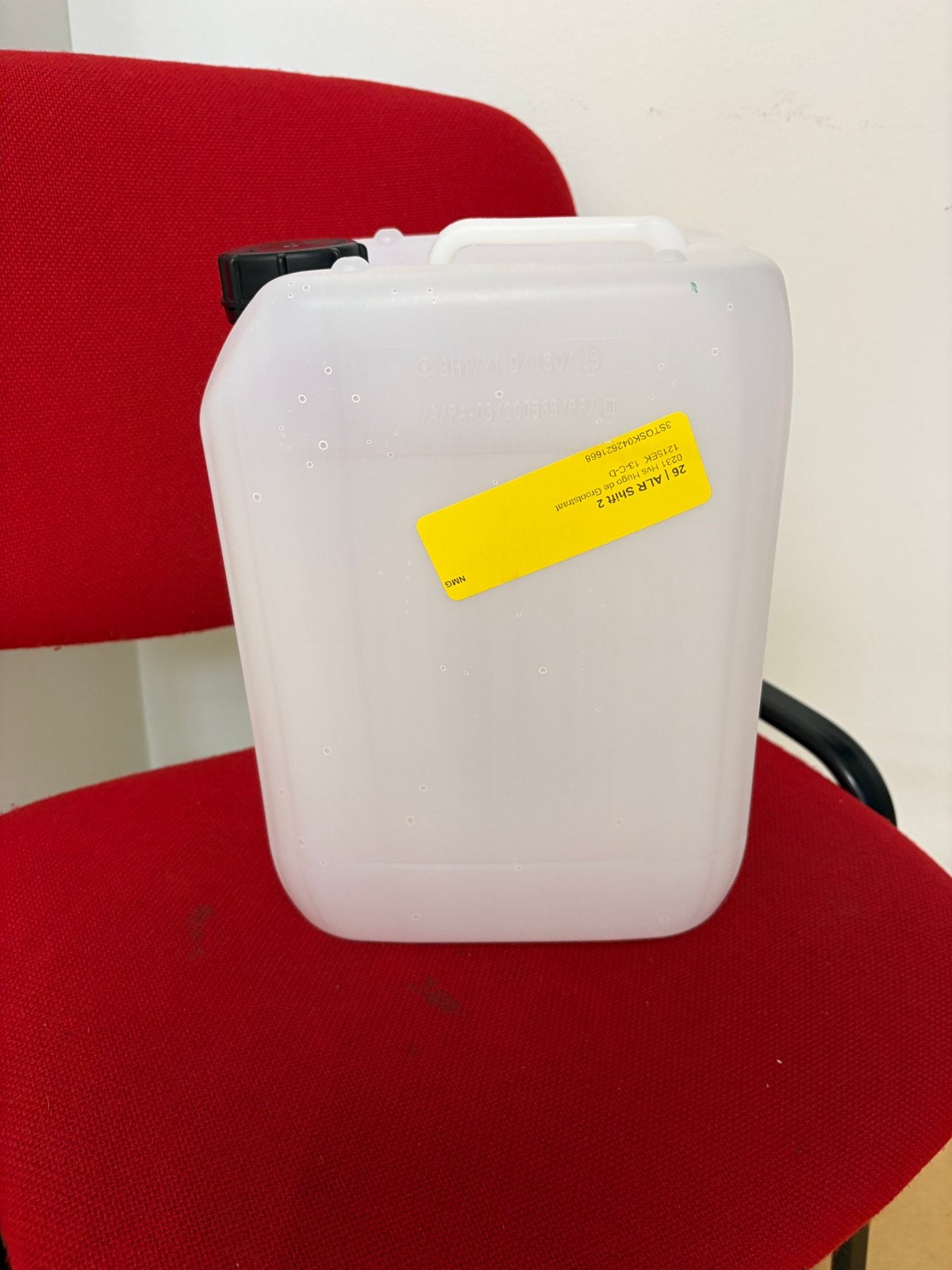 10 liter jerrycan, Caravans en Kamperen, Ophalen, Zo goed als nieuw