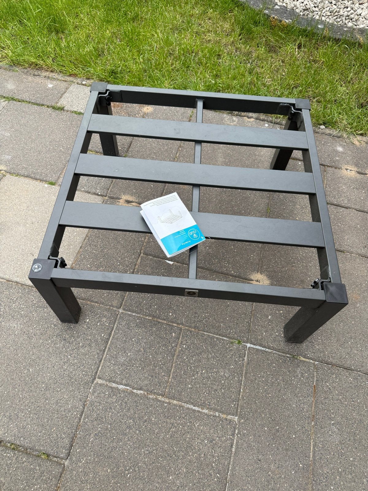 Voetenbankje/bijzettafel 'Le Sud' voor buiten, Ophalen, Nieuw, Metaal