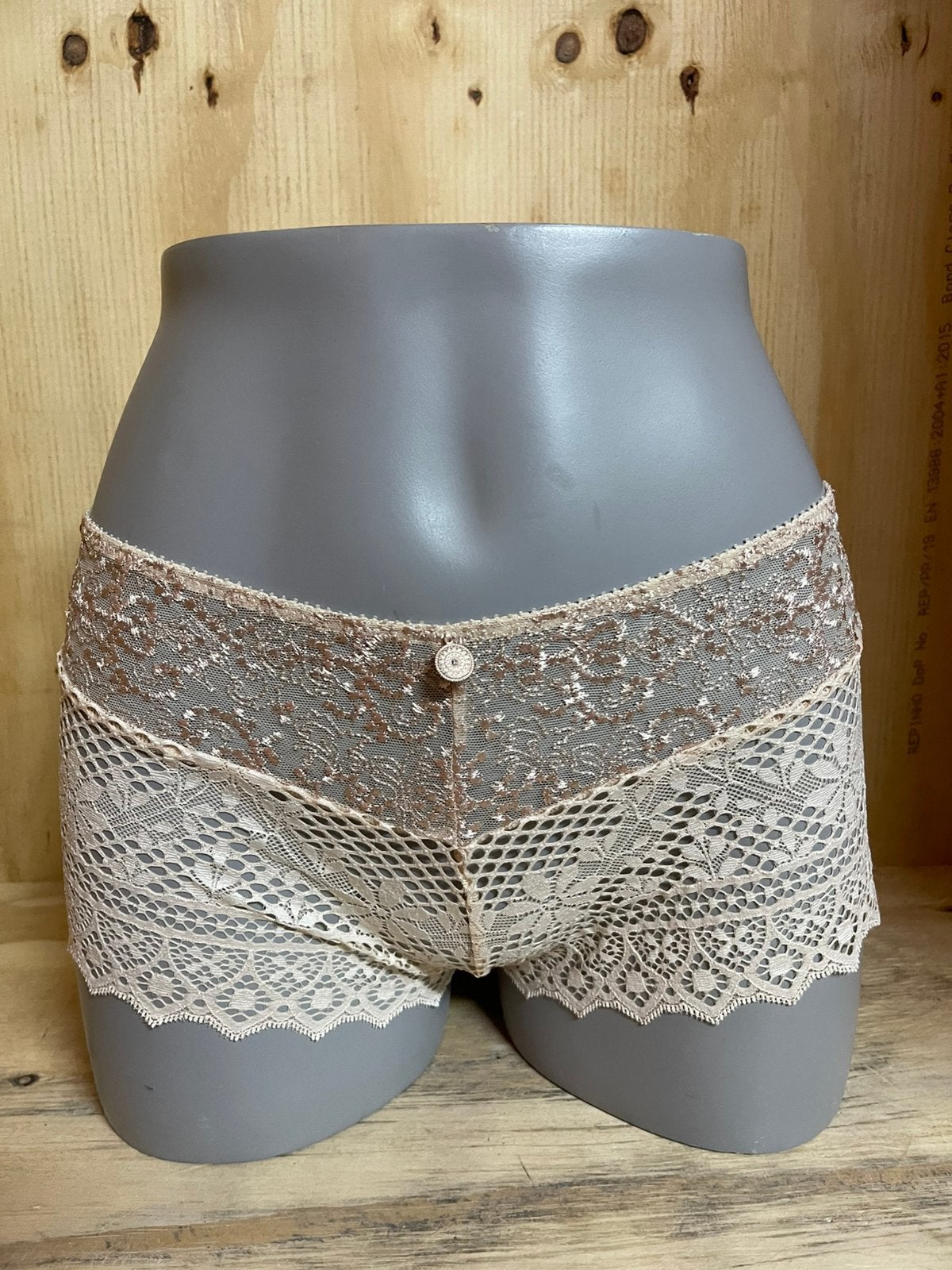 Empreinte shorty Maat 38 Model cassiopee 02151, Verzenden, Beige