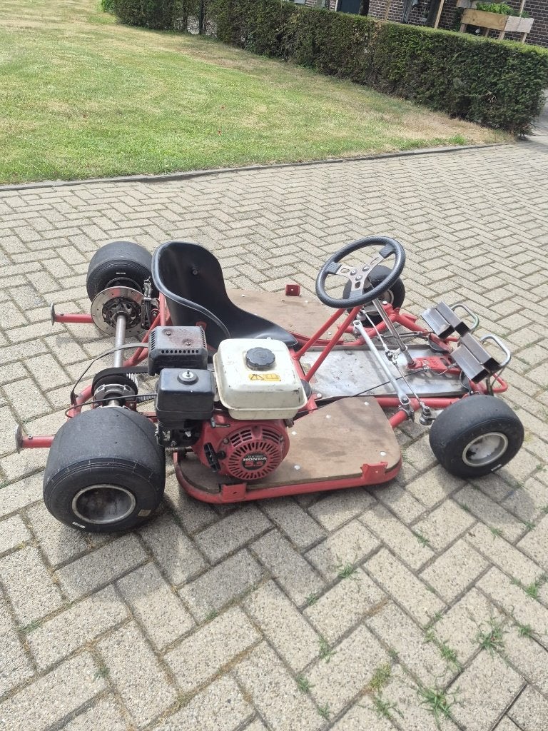 Kinder Kart met reserve onderdelen!, Ophalen, Gebruikt, Kart