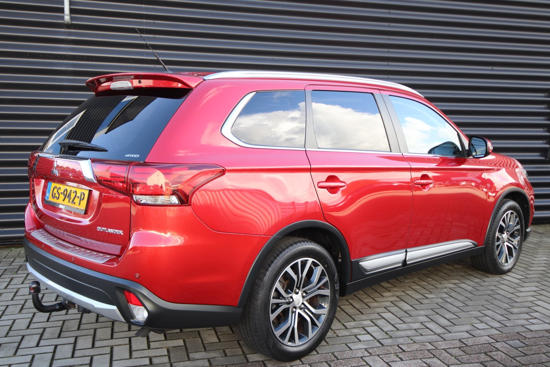 Mitsubishi Outlander 2.0 Instyle 4WD Adaptive Cruise, Openda, Auto's, Automaat, 4 cilinders, 7 stoelen, Bedrijf