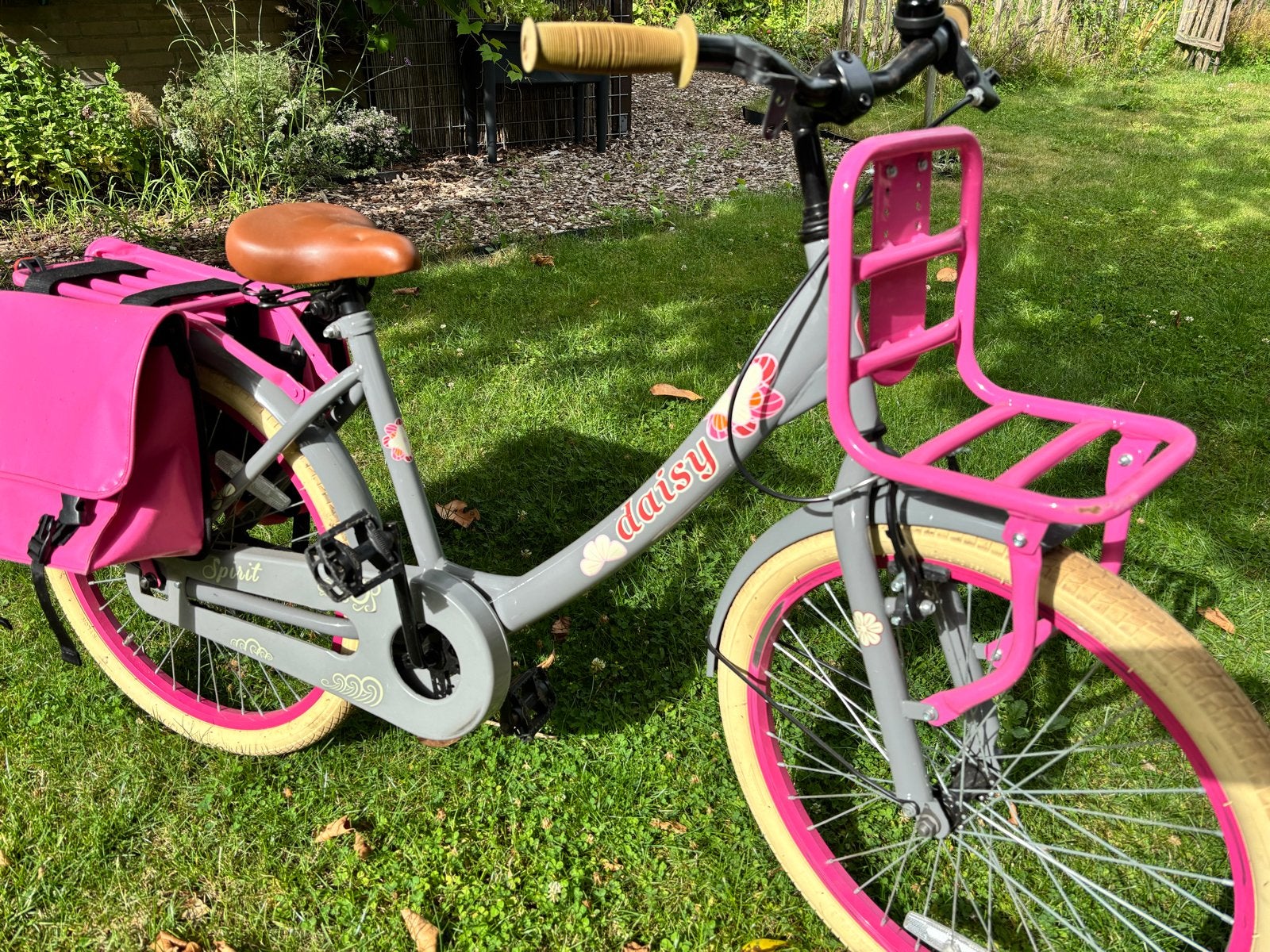 Spirit Daisy kinderfiets met fietstassen, Ophalen, Gebruikt, Terugtraprem, 20 inch